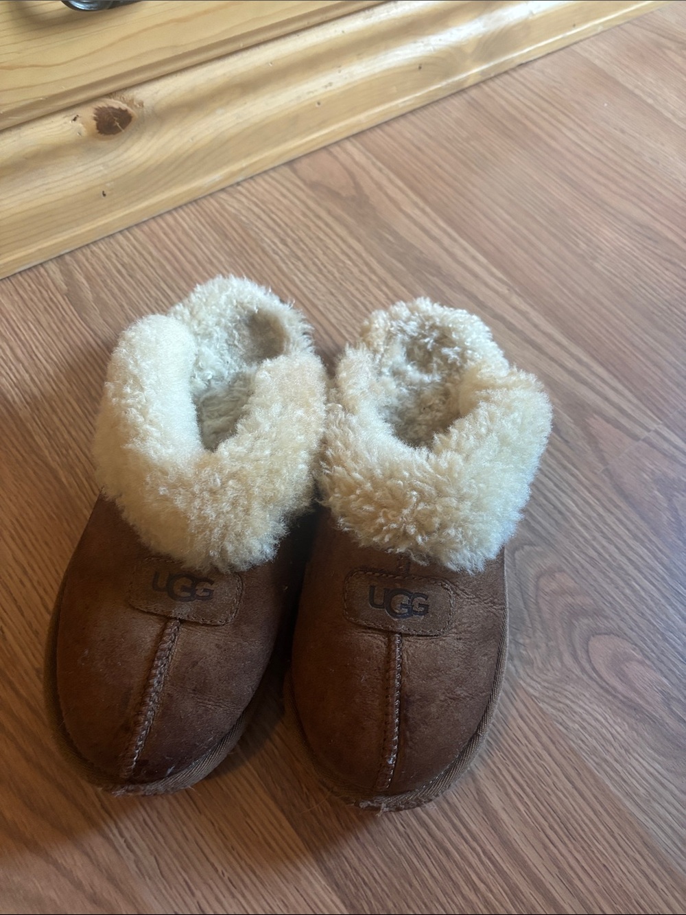 UGG Kids Chestnut Brown Sheepskin Lined Slippers